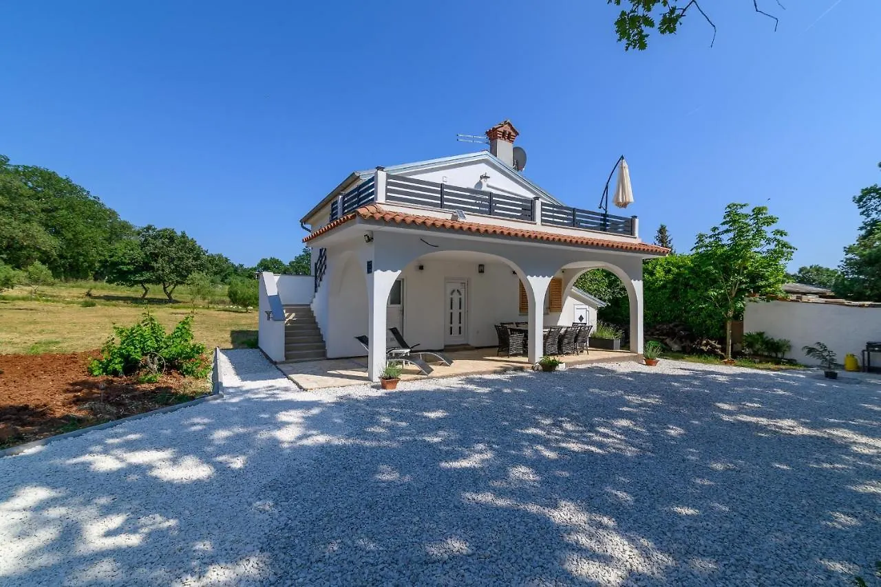 Ferienhaus Biskupije Veronika Marija Medulin Holiday home